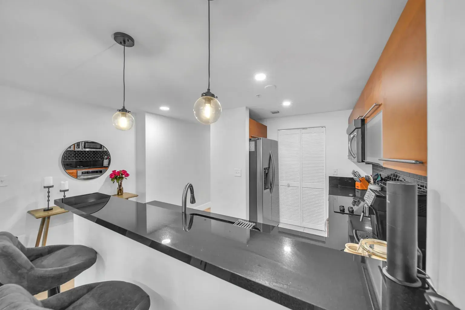 253 NE 2nd St APT 3108, Miami, FL 33132