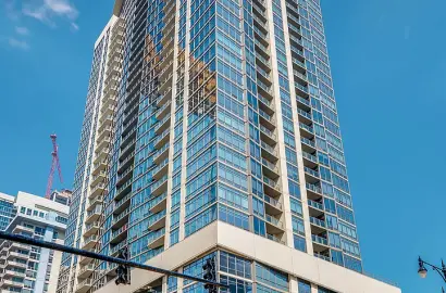 100 14th St APT 2205,   Chicago, IL 60605