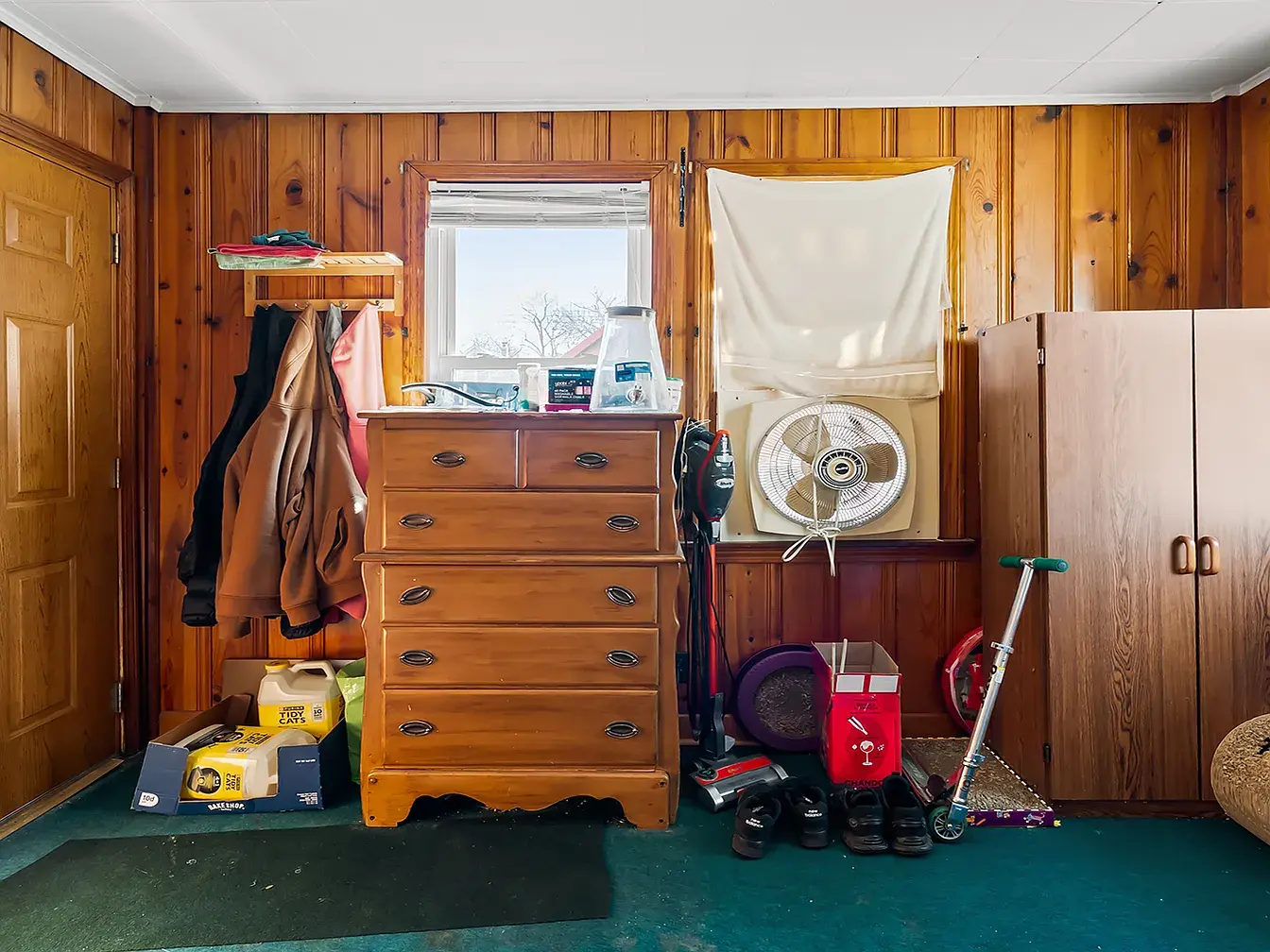 4541 N Harding Ave,   Chicago, IL 60625