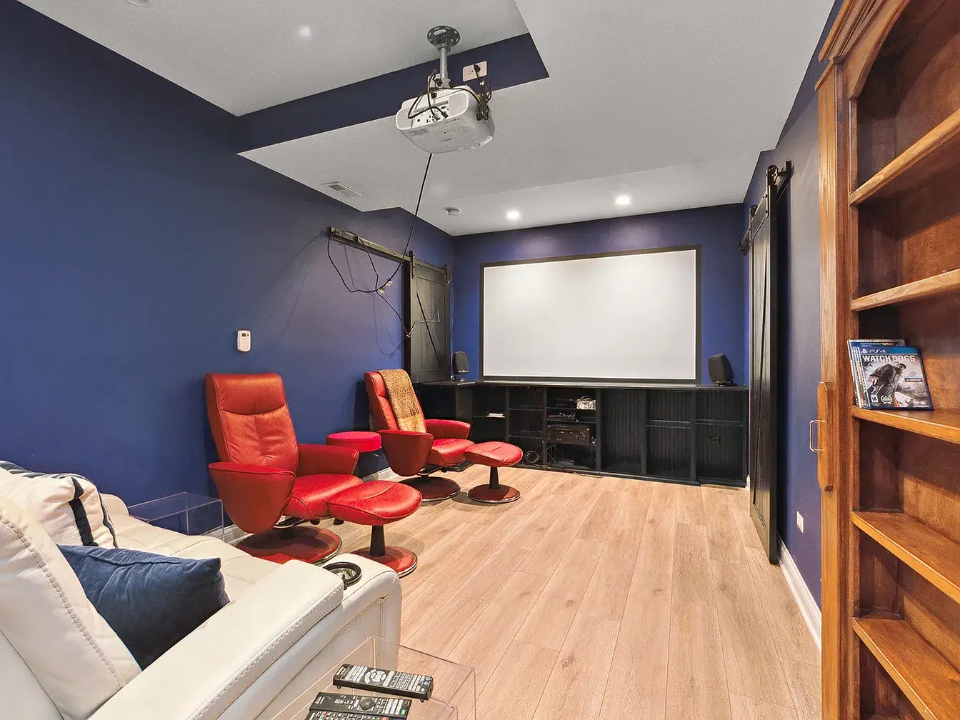 2023-2027 W 108th Pl,   Chicago, IL 60643