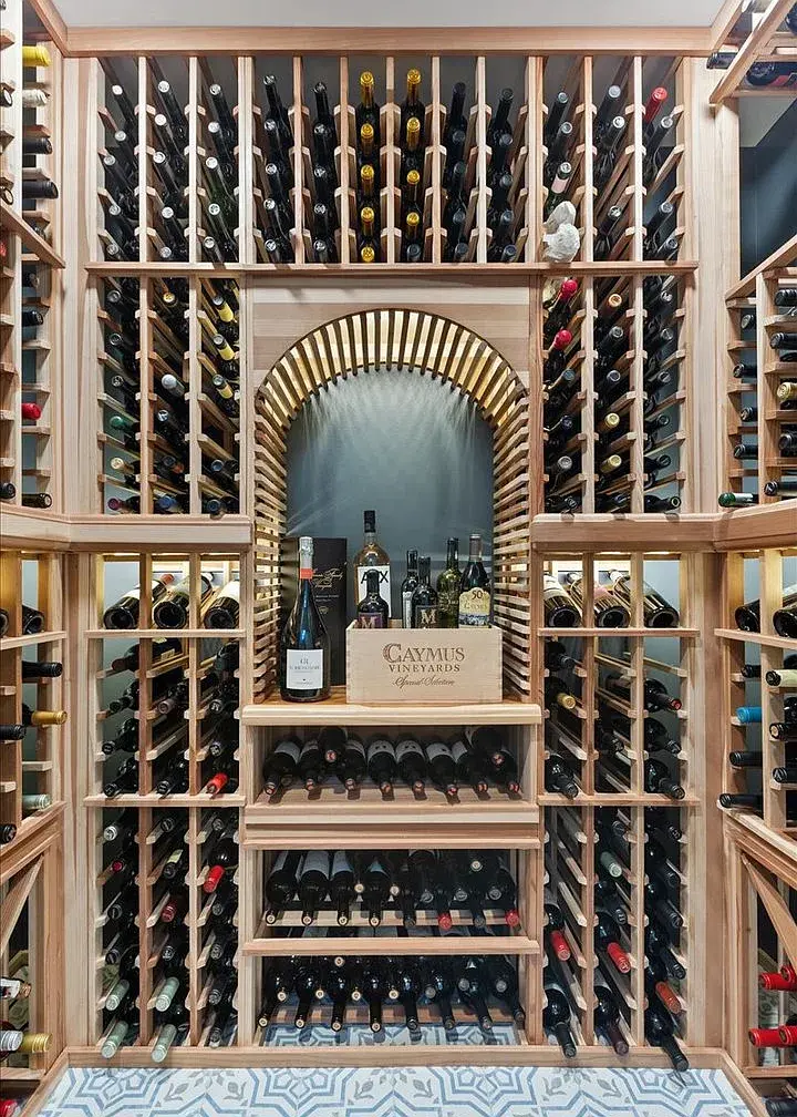 2514 W Moffat St,   Chicago, IL 60647